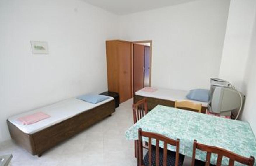 Apartments Angela Ližnjan Exterior foto